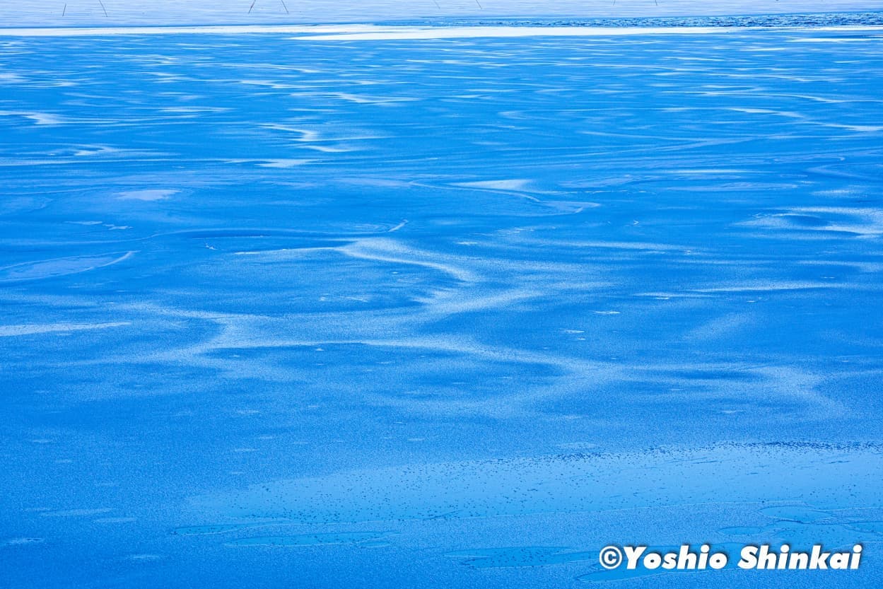 氷上の模様
